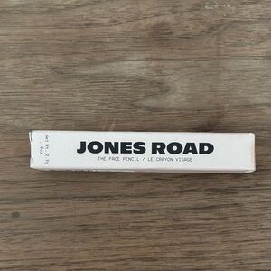 Jones Road Face Pencil in Tan and White